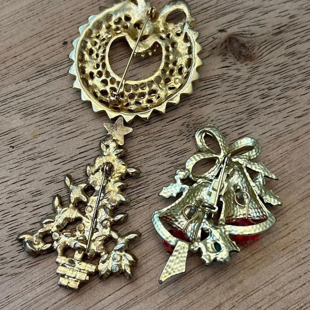 Lot of 3 vintage Christmas pin brooch wreath Christmas tree rhinestone bells